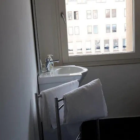 Lägenhet Savoia Rooms